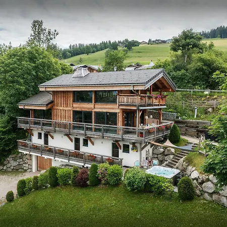 Chalet Caprice - Ovo Network